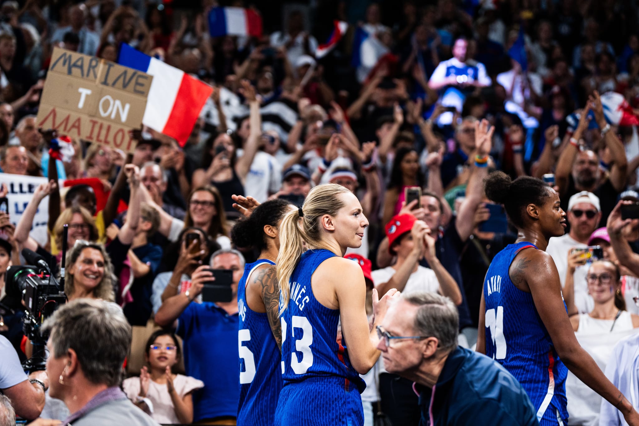 Marine Johannès et l'Equipe de France féminine