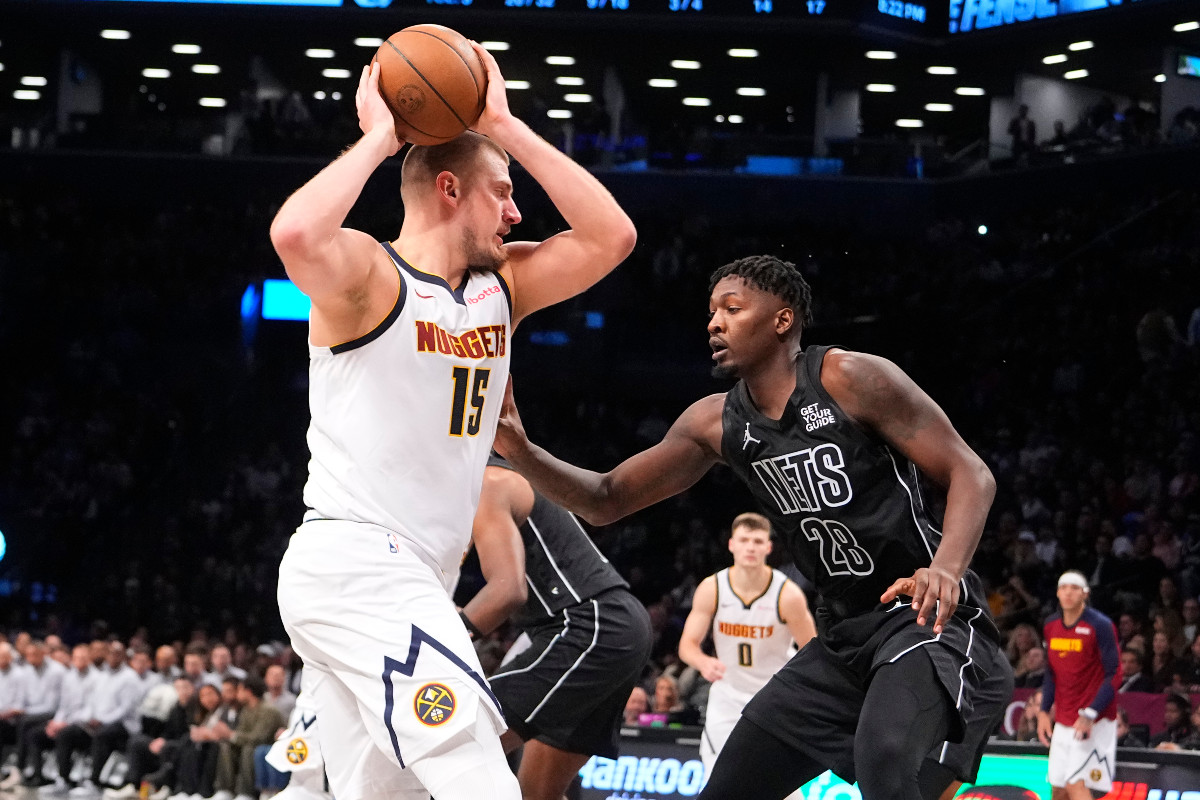 Nikola Jokic face aux Nets