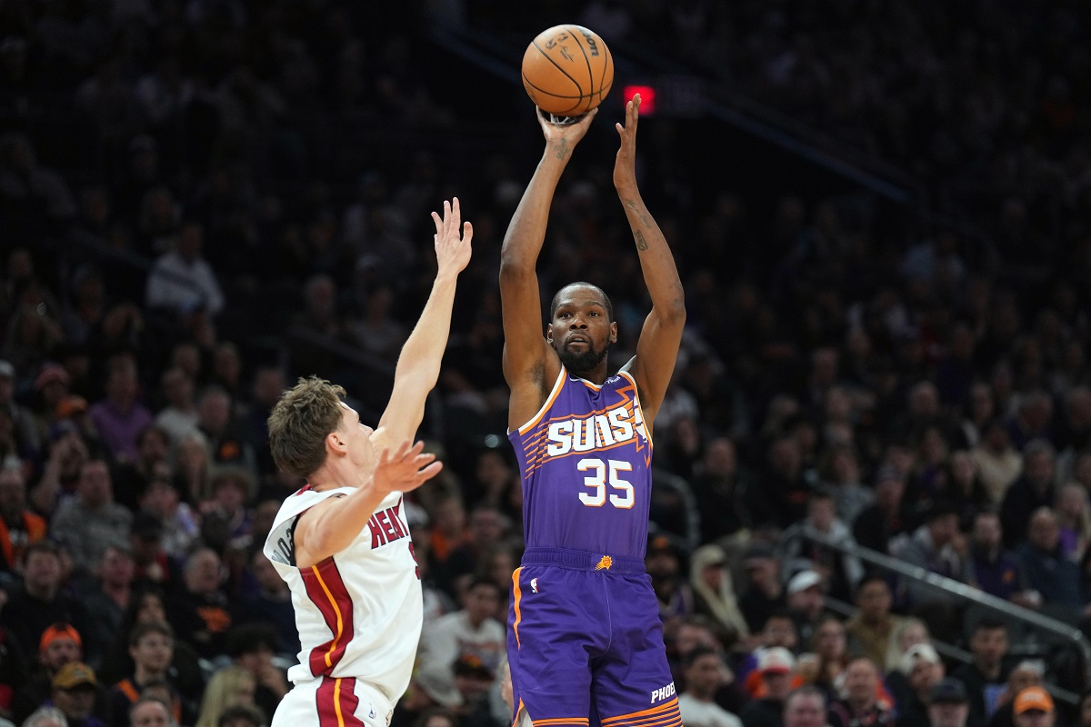 Kevin Durant (Suns) contre le Heat