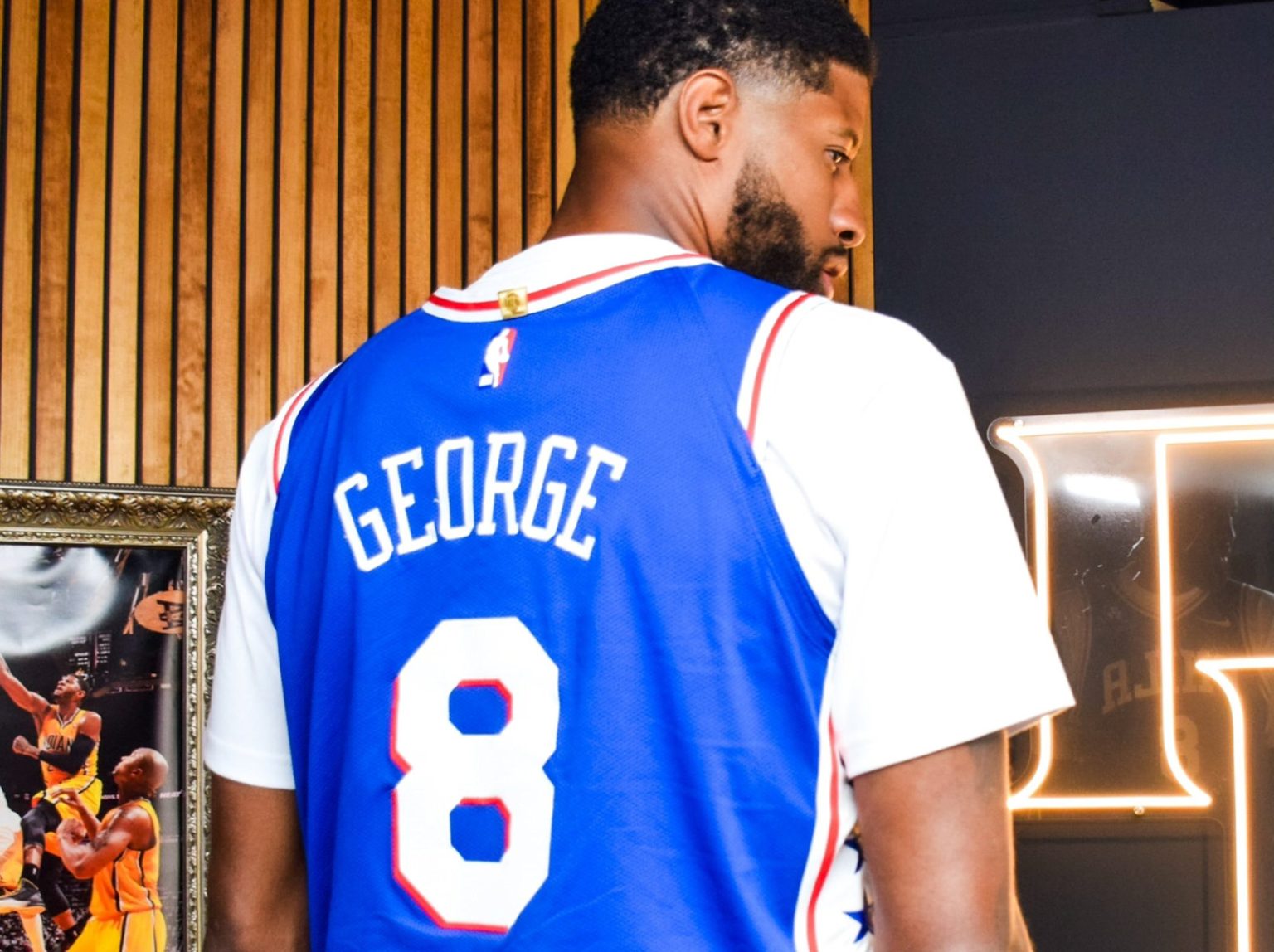Paul George avec les Sixers