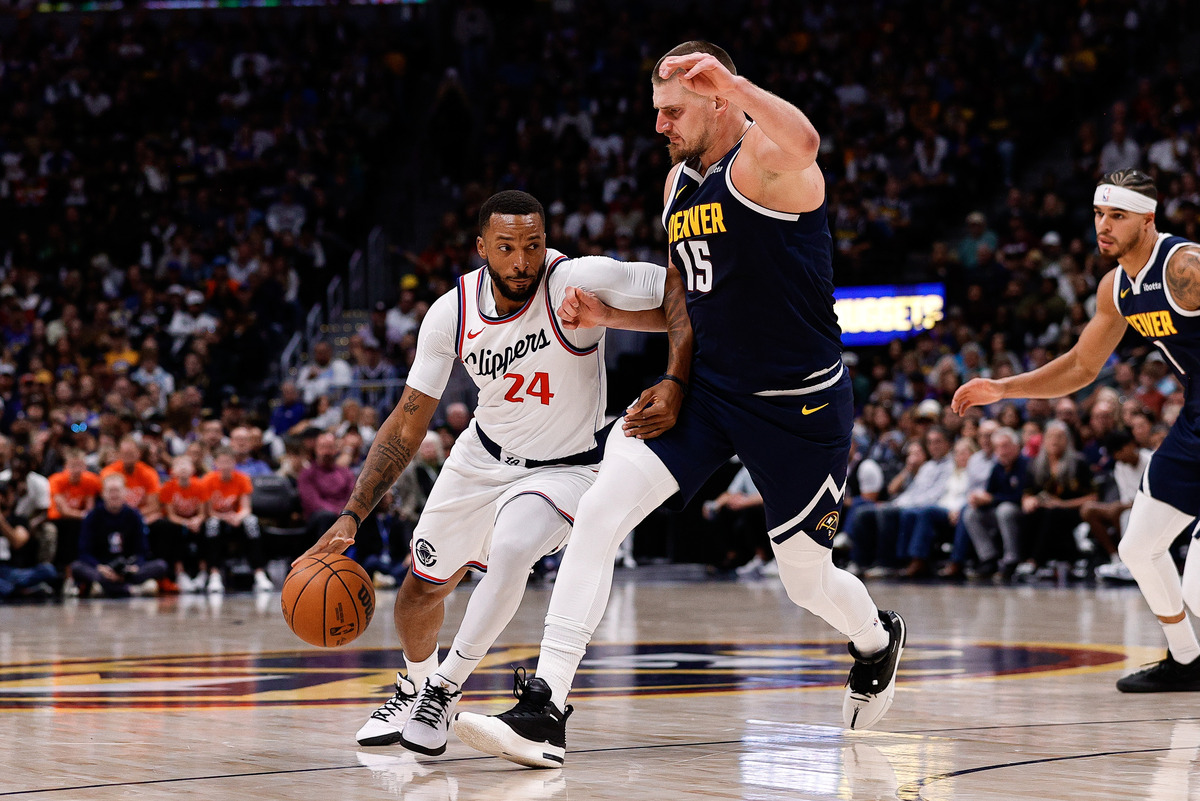Les Clippers face aux Nuggets
