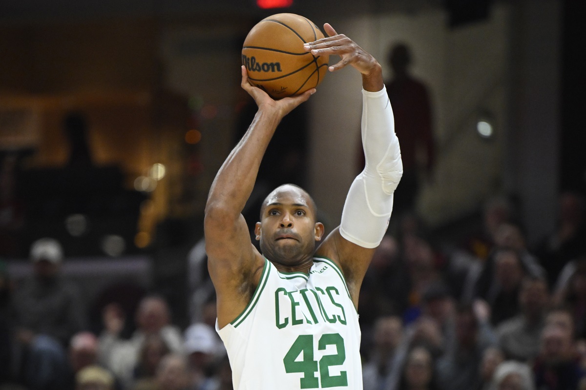 Al Horford (Celtics) au tir contre les Cavaliers