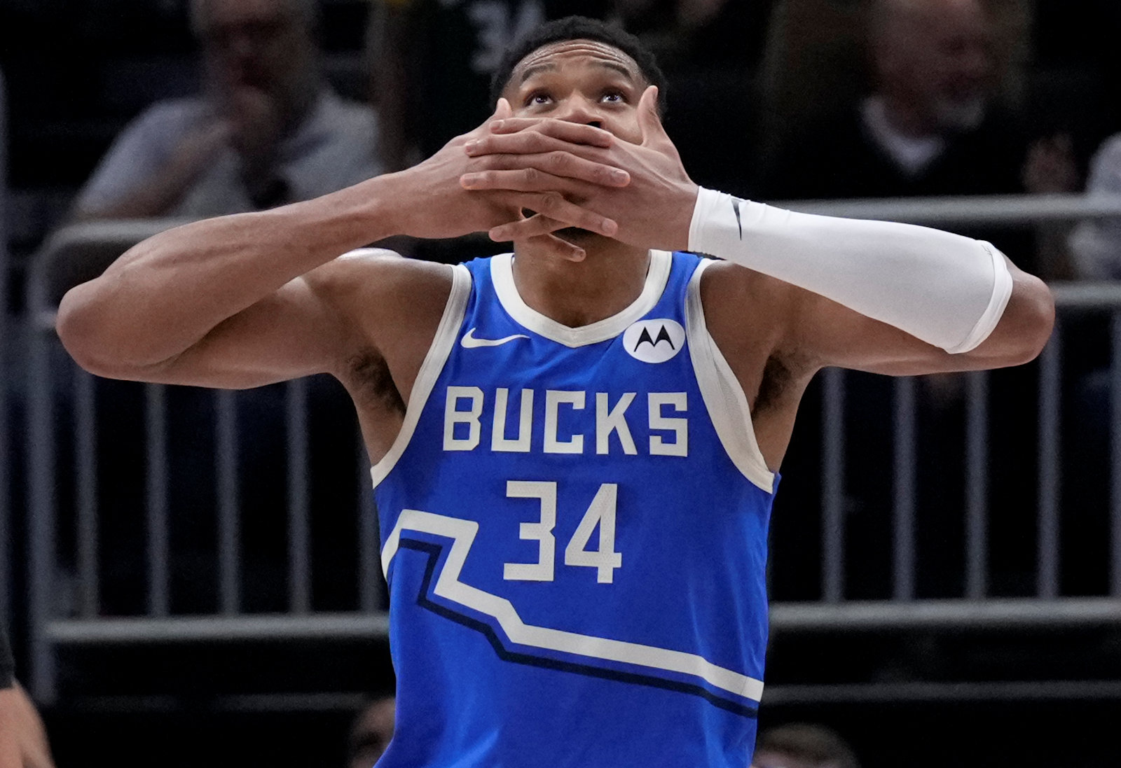 giannis antetokounmpo