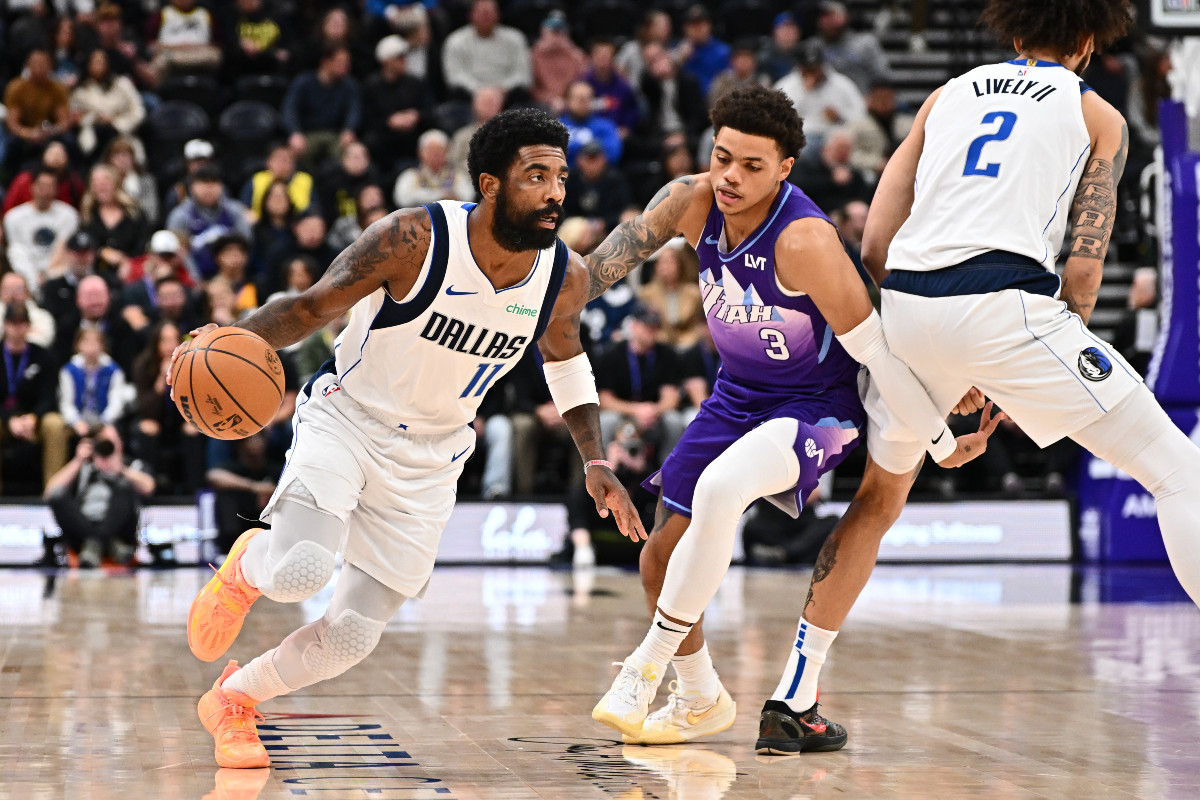 Kyrie Irving et les Mavericks face au Jazz
