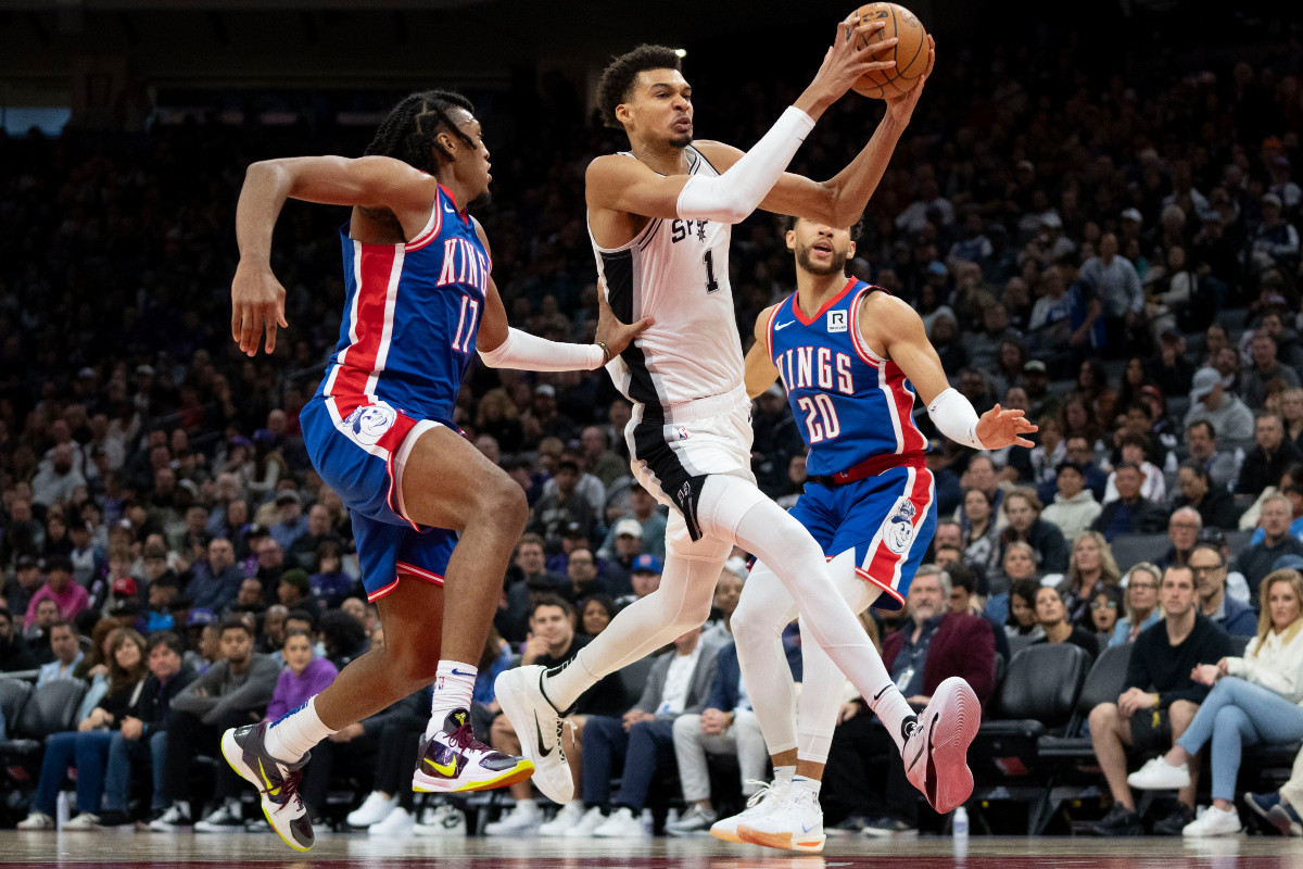 Victor Wembanyama avec les Spurs face aux Kings