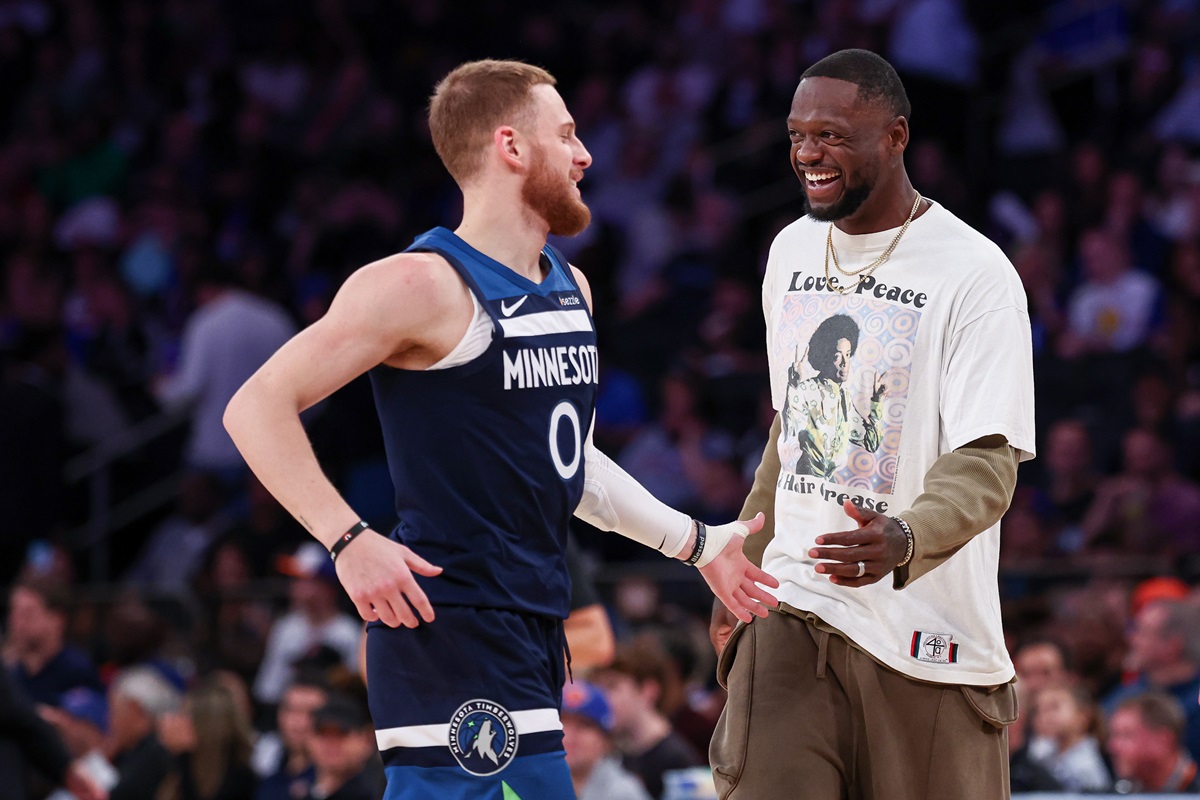 Donte DiVincenzo et Julius Randle
