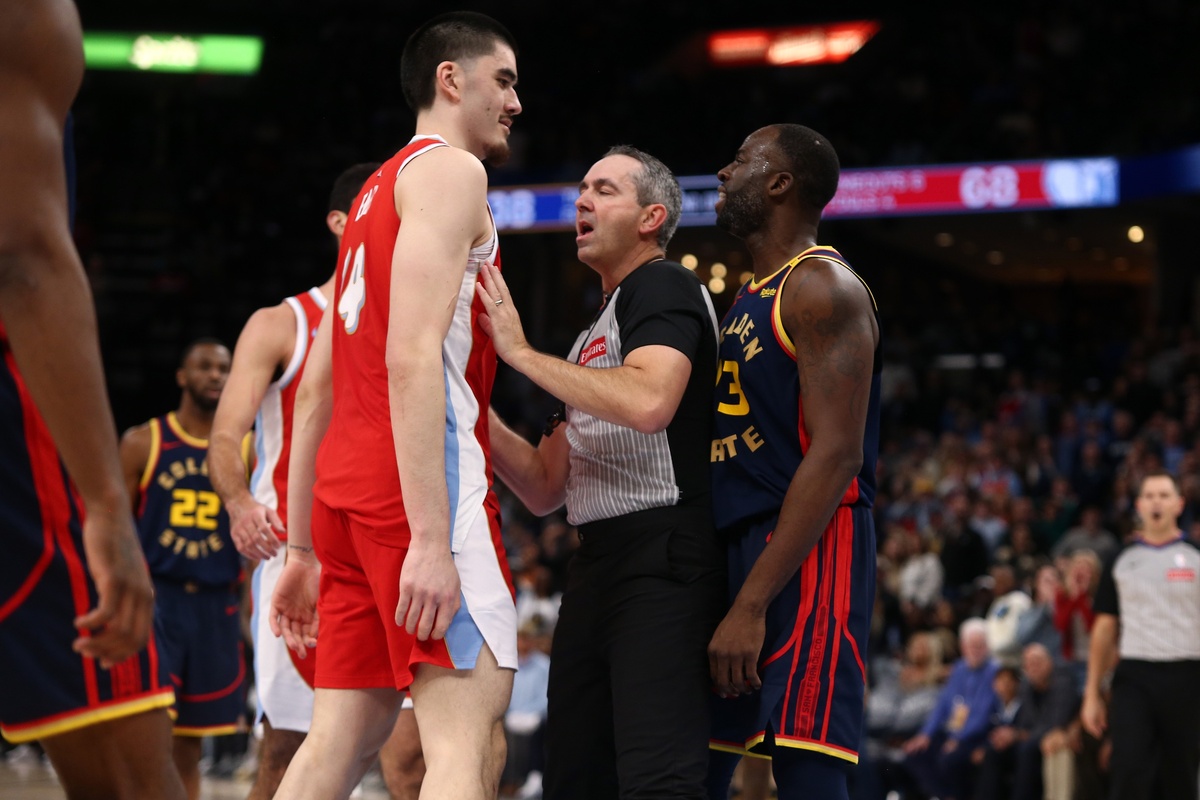 Draymond Green et Zach Edey