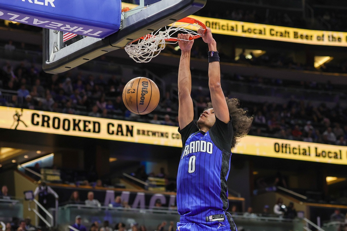 Anthony Black (Magic) contre les Sixers