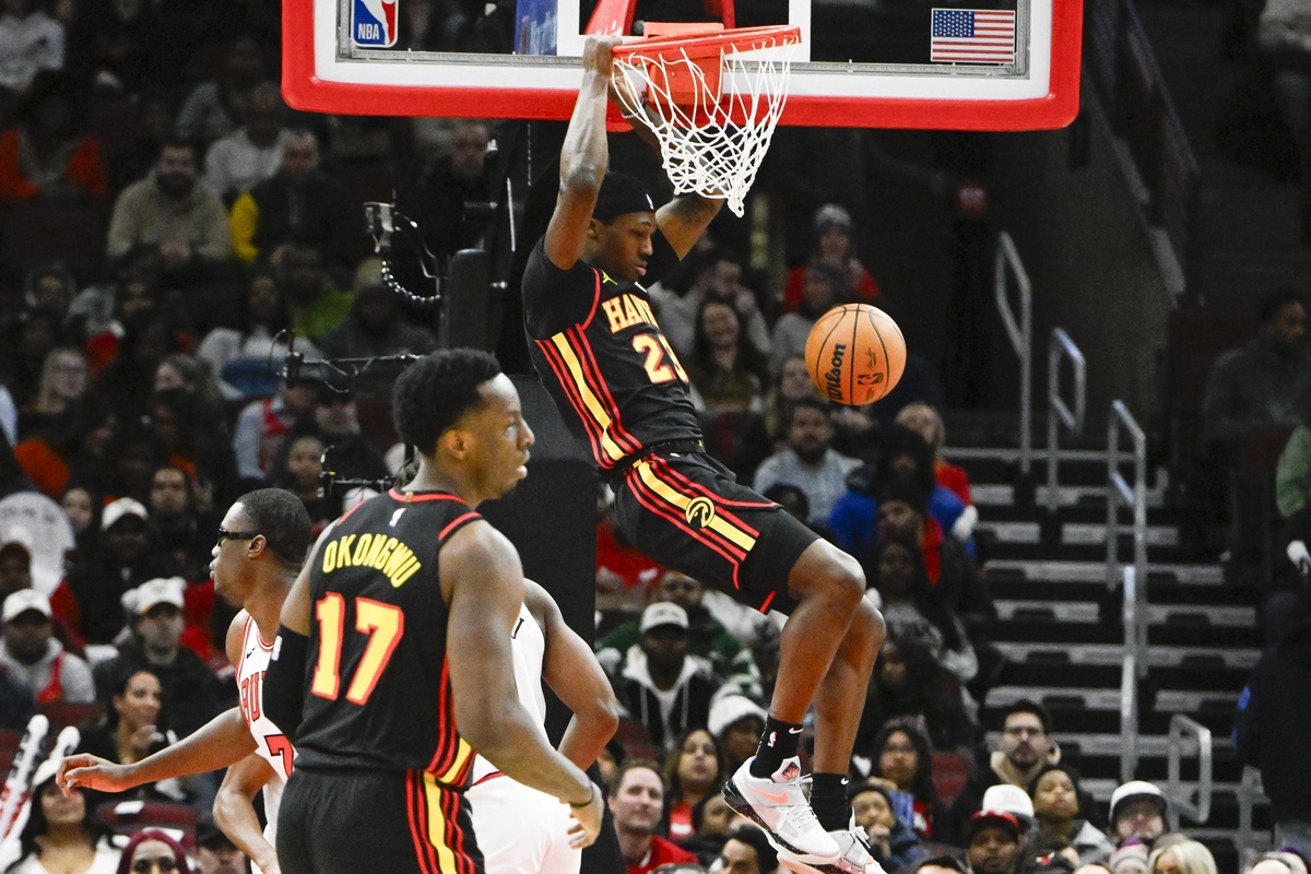 Daeqwon Plowden avec les Hawks