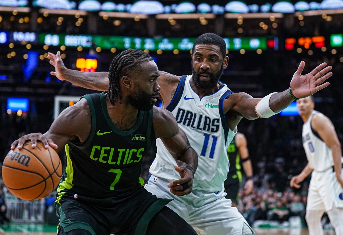Kyrie Irving et Jaylen Brown ramadan