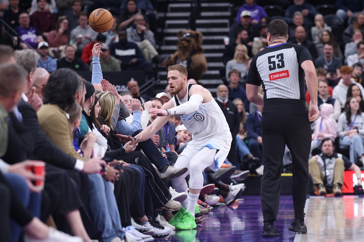 Donte DiVincenzo Wolves