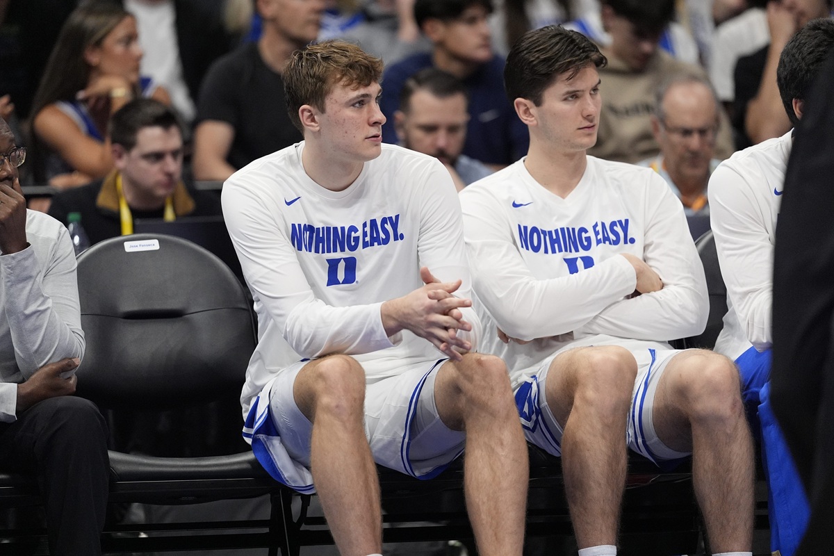 Cooper Flagg (Duke) sur le banc après sa blessure contre Georgia Tech
