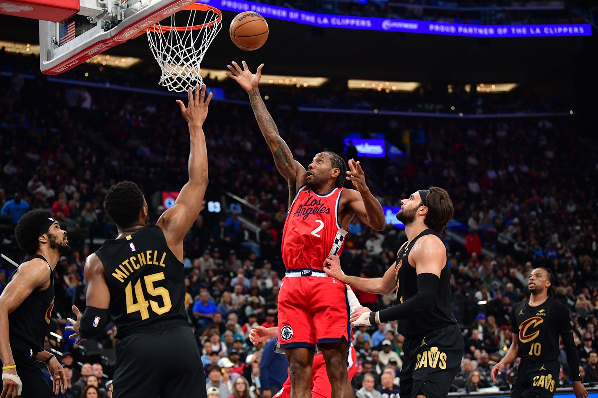 Kawhi Leonard (Clippers) contre les Cavaliers
