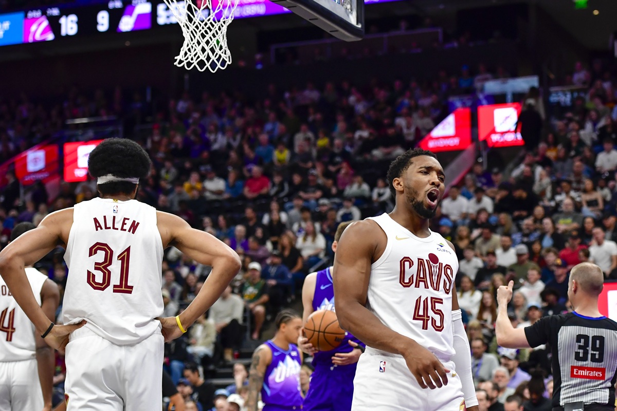 Donovan Mitchell (Cavaliers) contre le Jazz