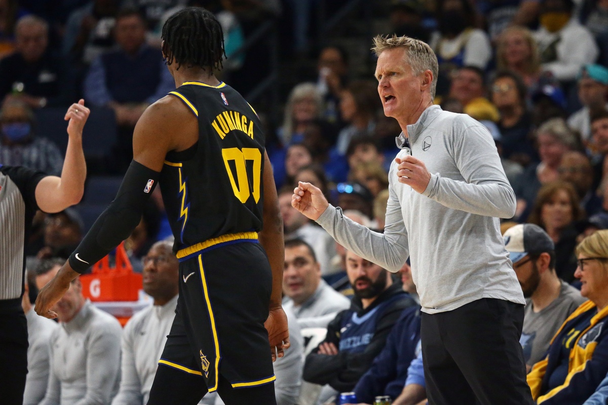 Steve Kerr et Jonathan Kuminga