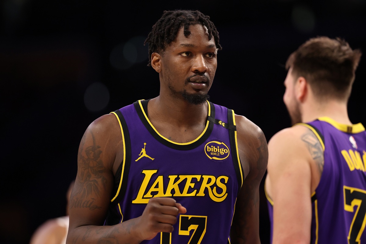 Dorian Finney-Smith (Lakers) contre les Rockets
