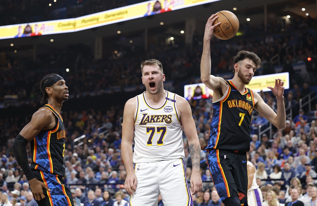 Luka Doncic (Lakers) contre le Thunder