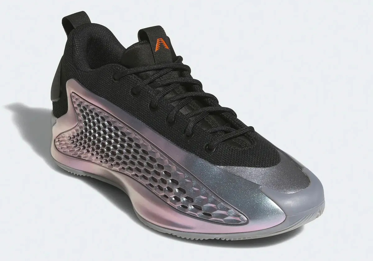 La A.E. 1 d'Anthony Edwards