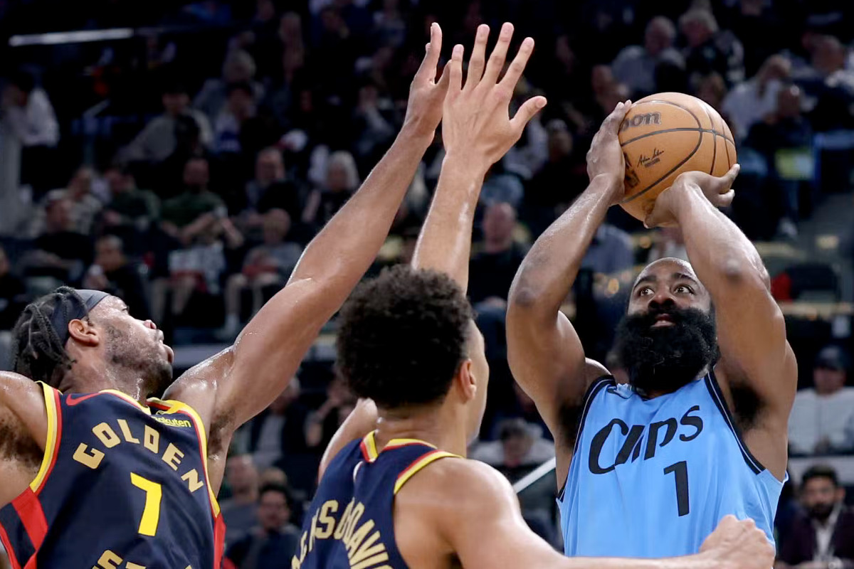 James Harden et les Clippers face aux Warriors dans la conférence Ouest