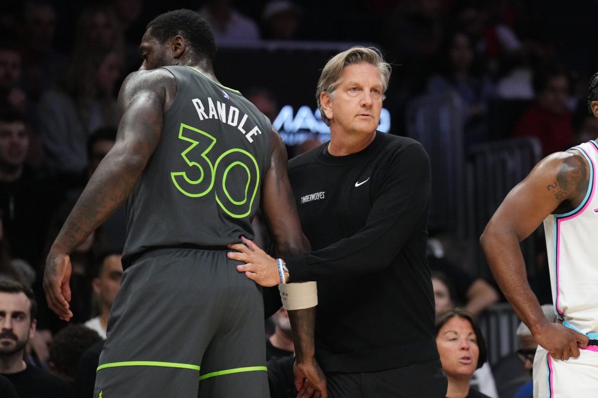 Chris Finch Julius Randle