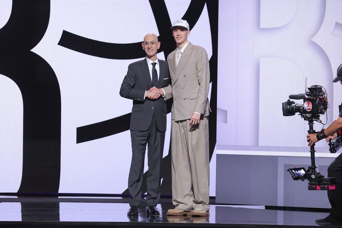 Egor Demin drafté par les Nets