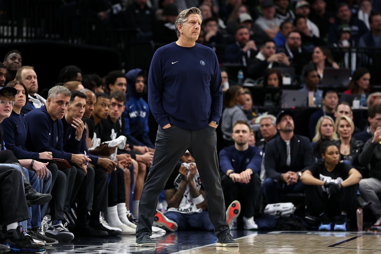 Chris Finch, le coach des Wolves