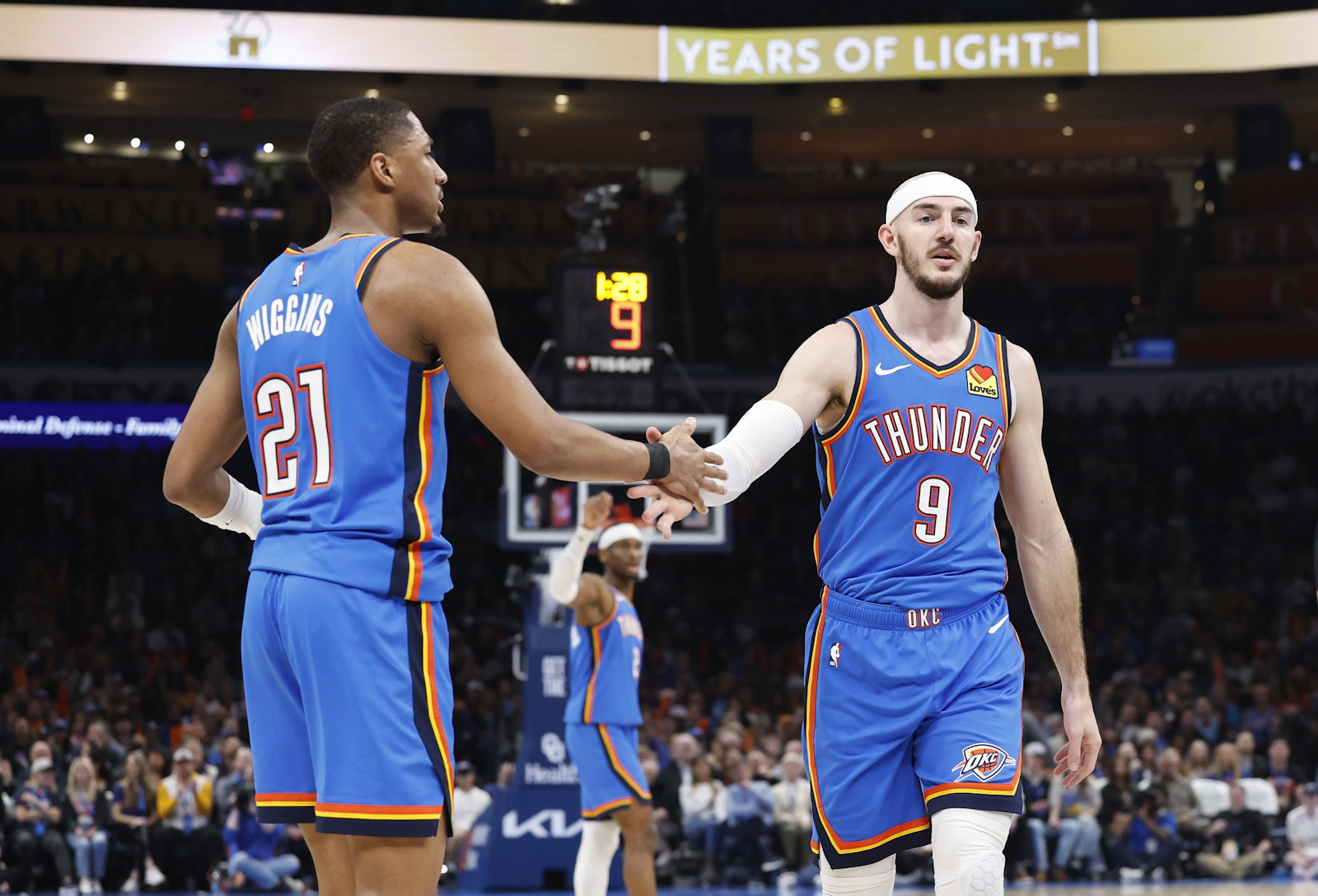 Aaron Wiggins Alex Caruso