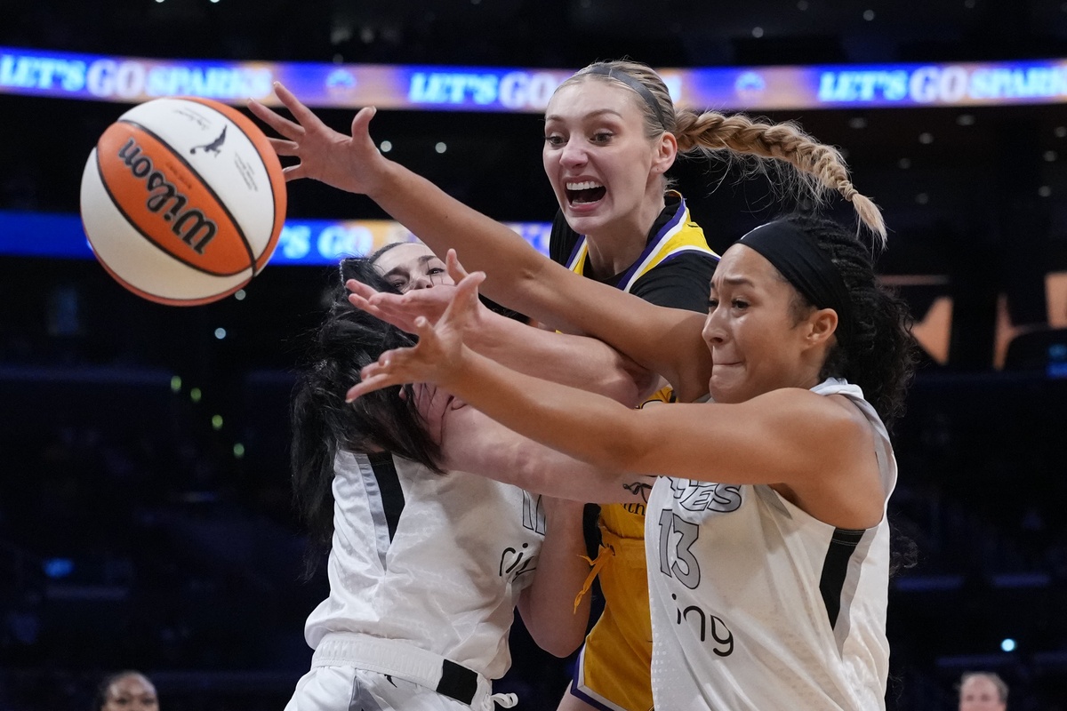 Cameron Brink avec les Sparks