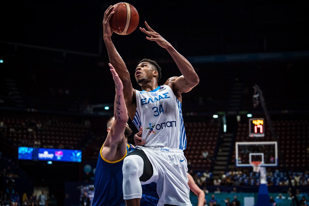 Giannis Antetokounmpo avec la Grèce