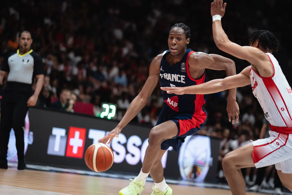 Mohamed Diakité avec l'équipe de France lors de la Coupe d umonde U19