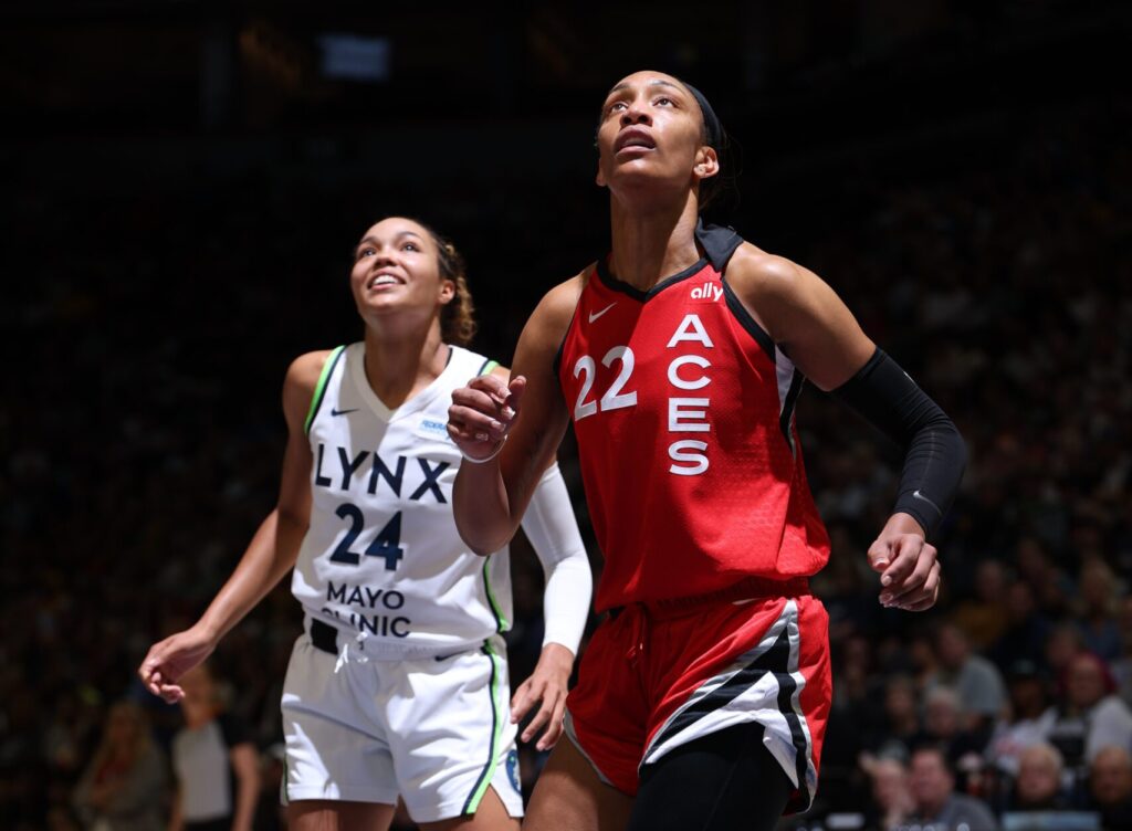 Napheesa Collier et A'ja Wilson