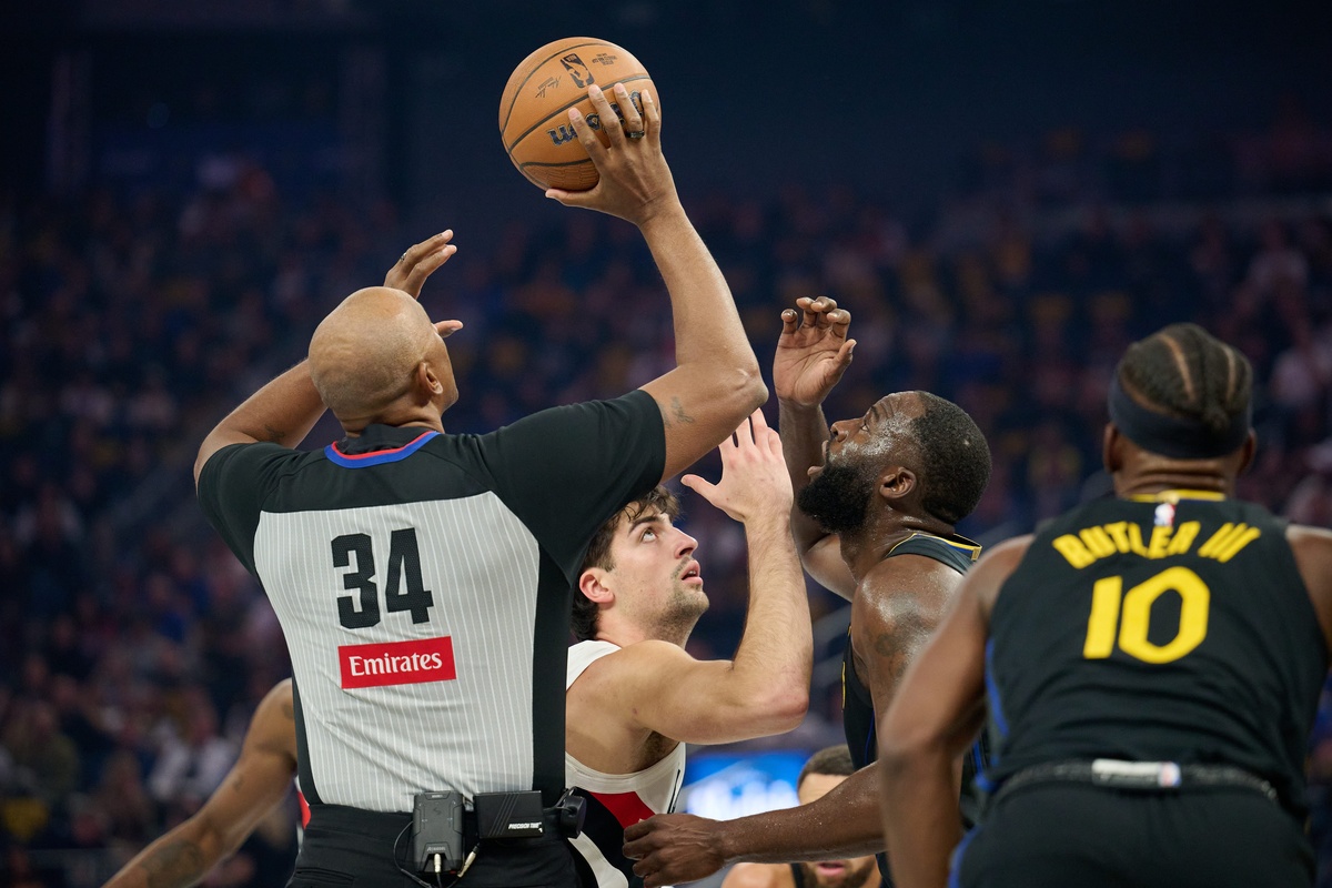 Les Warriors face aux Blazers