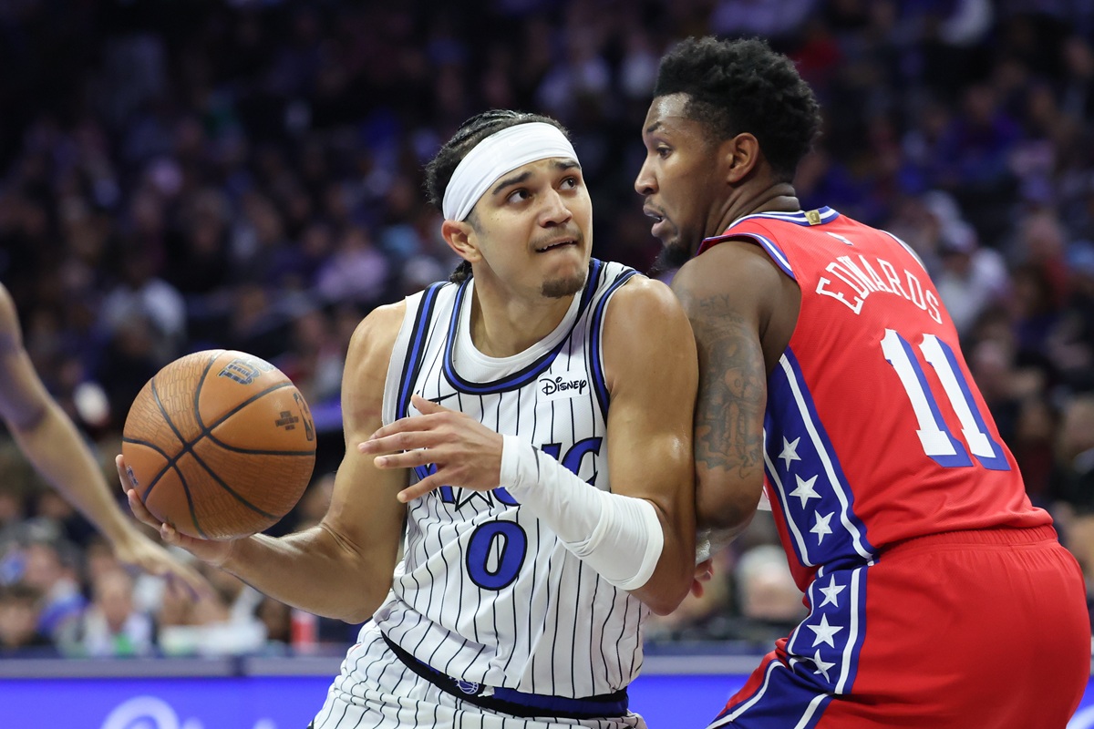 Anthony Black (Magic) contre les Sixers
