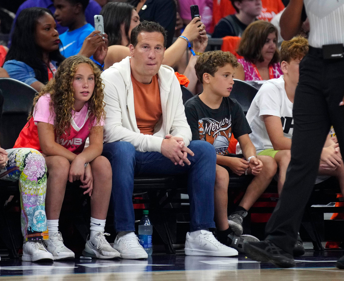 Mat Ishbia avec les Suns