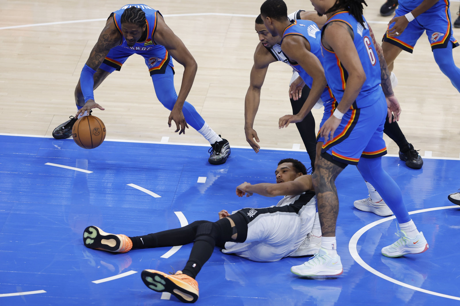 victor wembanyama thunder